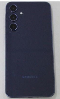 Живые фото Samsung Galaxy A35 попали в общий доступ