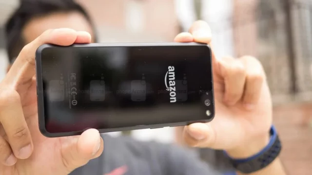 Слухи о возрождении Amazon Fire Phone обретают смысл почему создатель Microsoft Surface не отрицает работу над новым смартфоном (1) Смартфон Amazon: ждать ли новый релиз в 2026 | DGL.RU