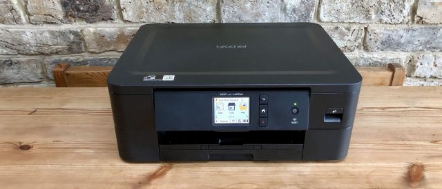 01_Brother DCP-J1140DW 3-in-1 multifunction printer review Обзор Brother DCP-J1140DW — недорогой и шустрый принтер