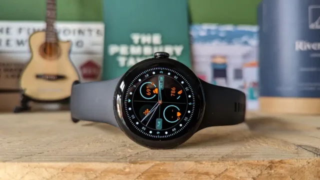 Pixel Watch 2 и 3 могут лишиться важной функции безопасности Pixel Watch 2 и 3 могут лишиться важной функции безопасности