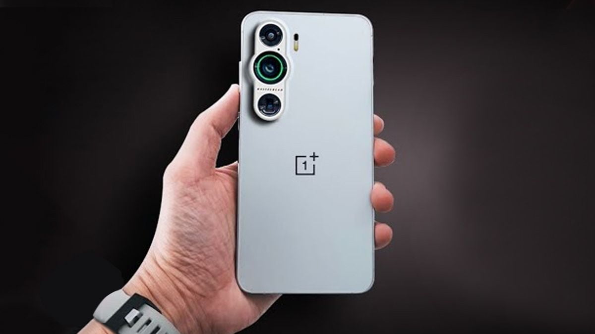 OnePlus 13 представят уже в следующем месяце