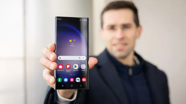 Galaxy S23 снова в игре Samsung раздает новую прошивку старым флагманам (2) Samsung Galaxy S23 получает One UI 8.5: обзор | DGL.RU