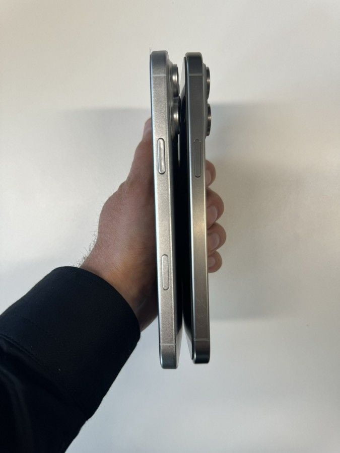 Живые фотографии iPhone 16 Pro Max подтвердили слухи о его диагонали дисплея