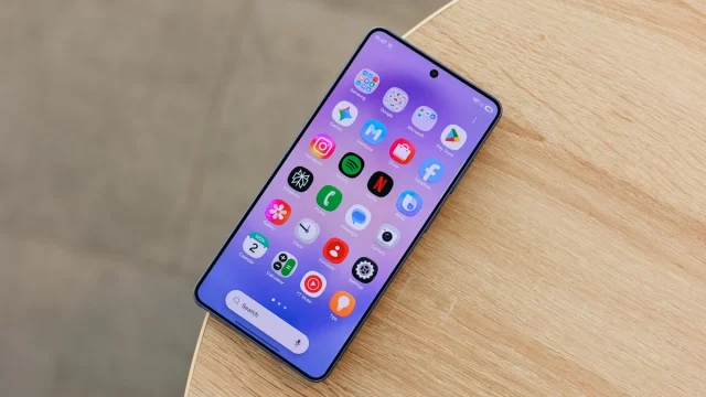 Samsung повышает цены на серию Galaxy S26 и готовит подорожание линейки Galaxy S27 (1) Samsung Galaxy S26 подорожал: детали серии S27 | DGL.RU