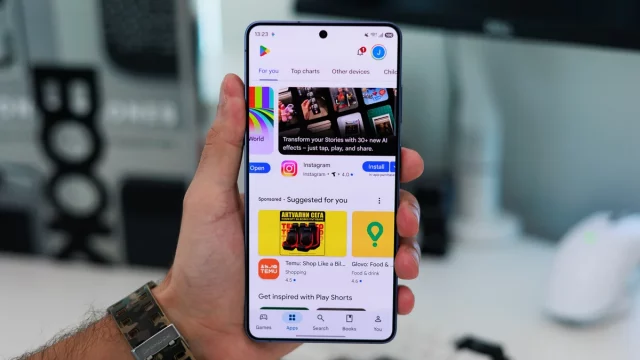 Google Play Store откроет доступ для сторонних магазинов приложений (1) Google Play Store пустит сторонние магазины | DGL.RU