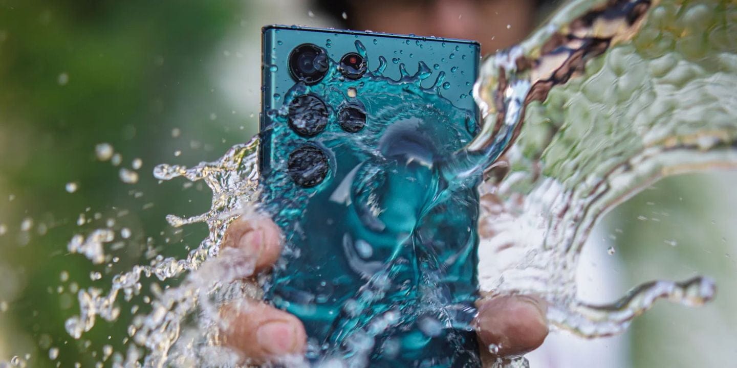 Что делать, если Samsung Galaxy не заряжается после попадания в воду